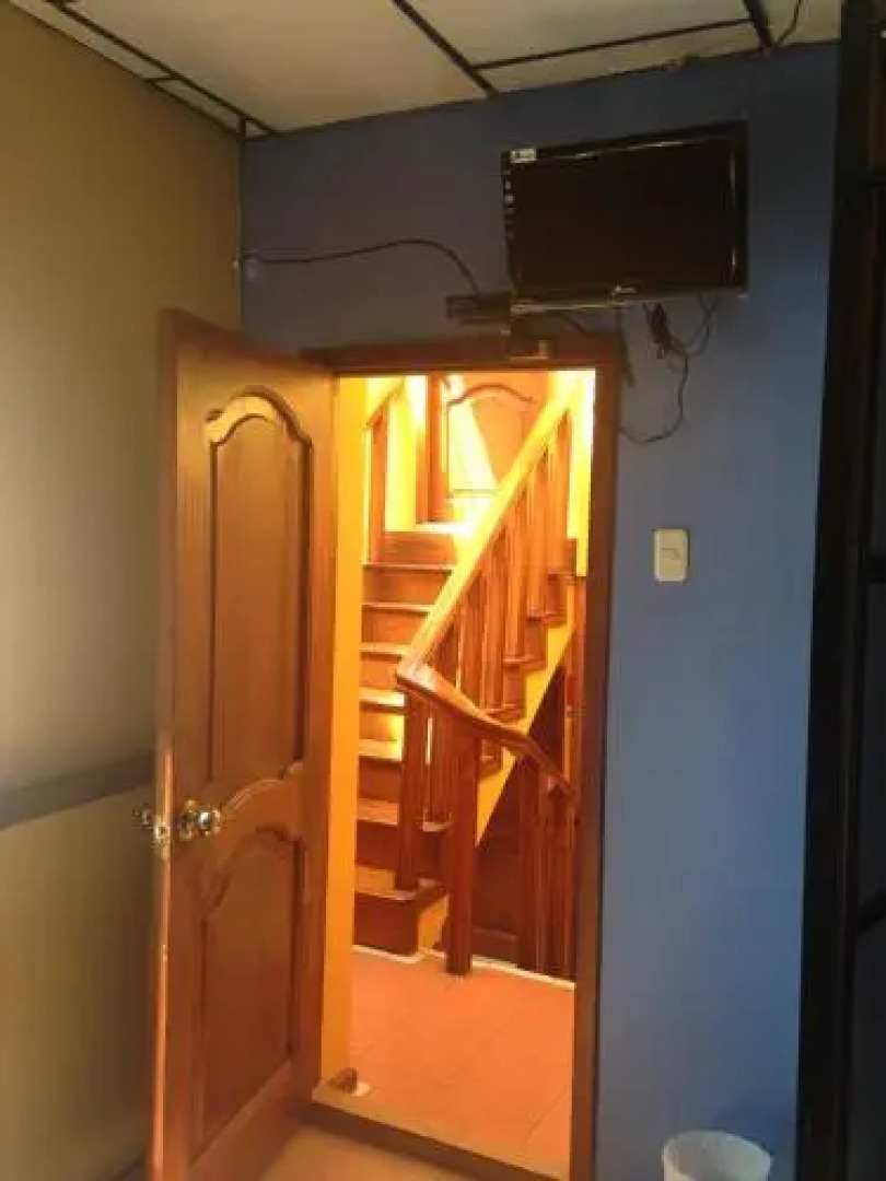 Hostal Manta Tropical