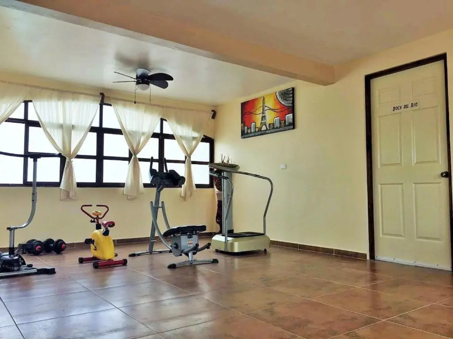 ¨Departamentos Vista Real¨