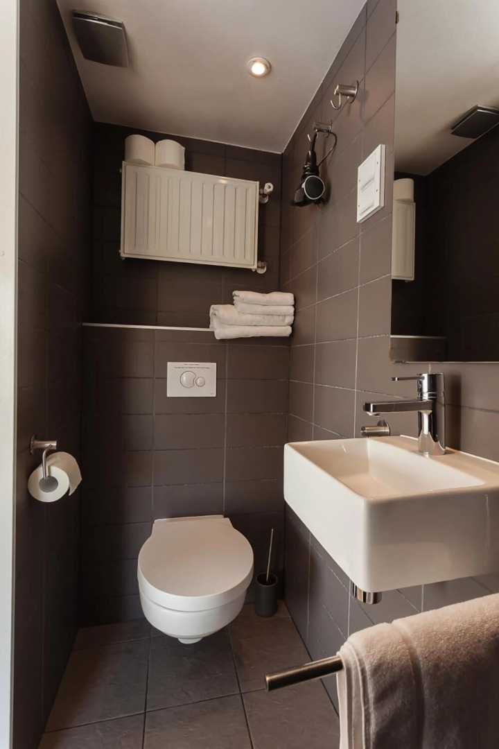 little AMSTEL HouseBoat