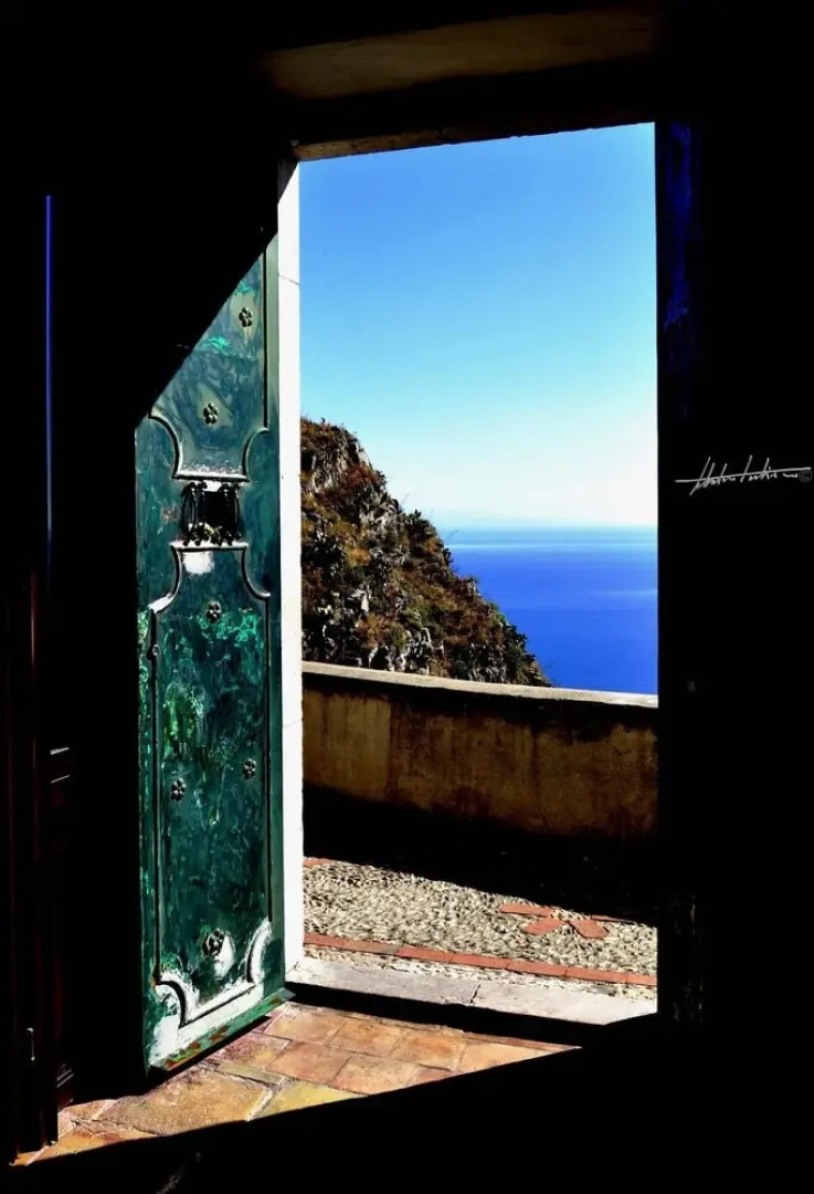 Rebecca s Taormina-etna Collection III