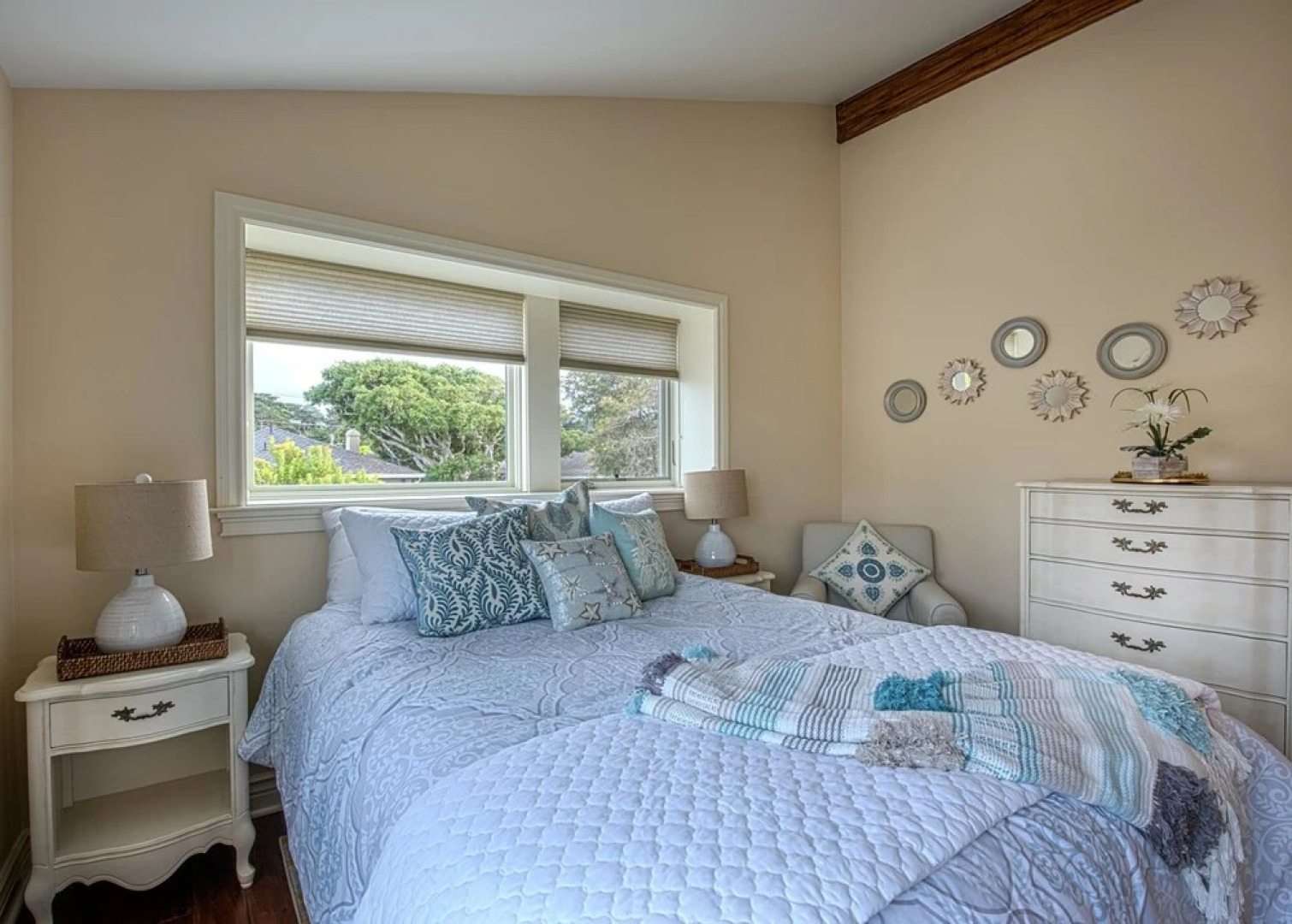 3724 Sea Glass Sanctuary