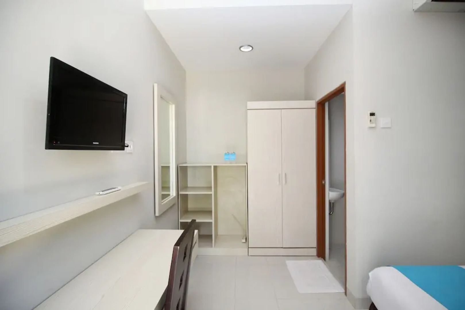 Airy Pantai Bungus Padang Painan Raya 21