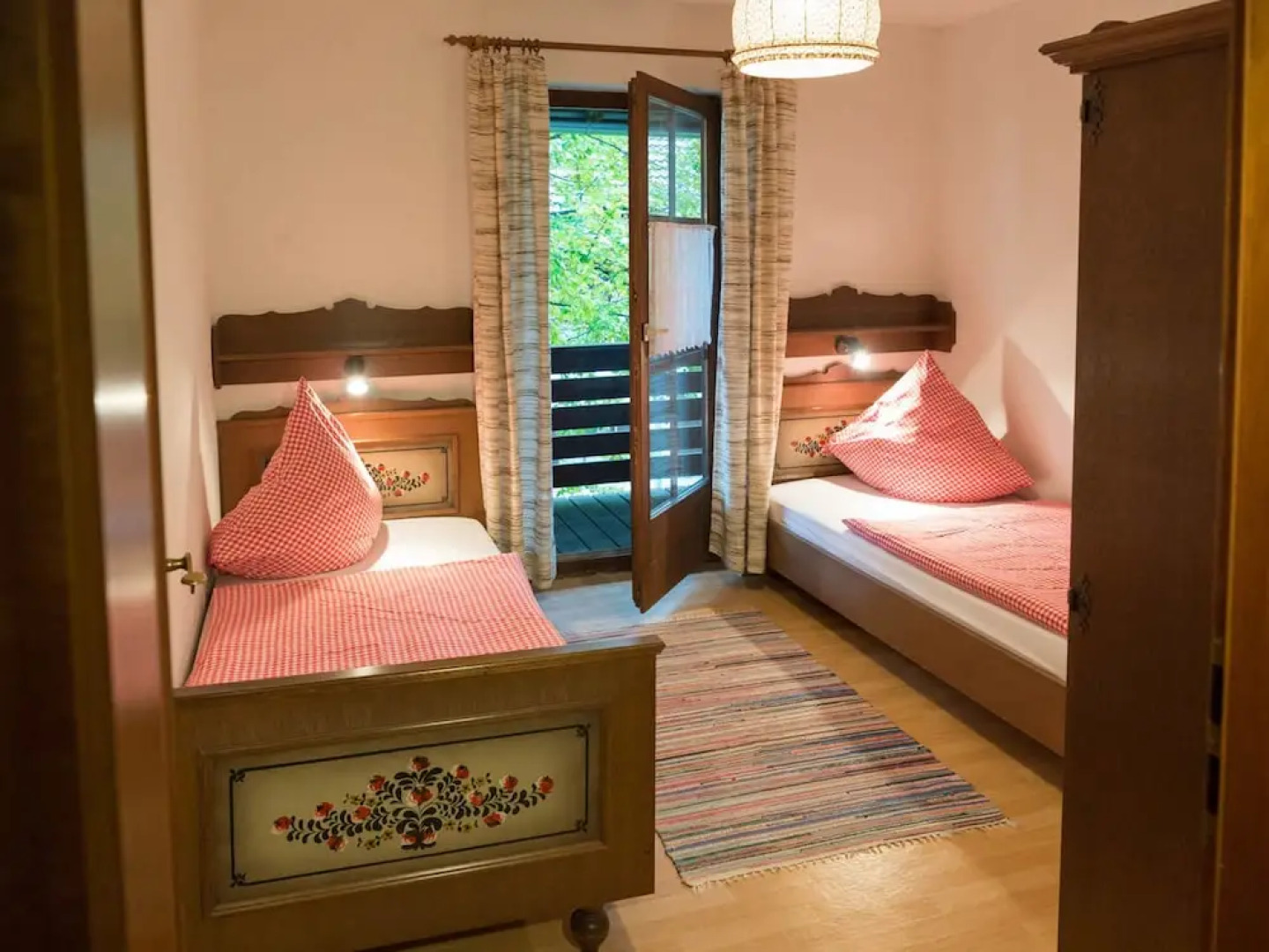 First Floor Apartment With Oven, at a Nature Reserve Area