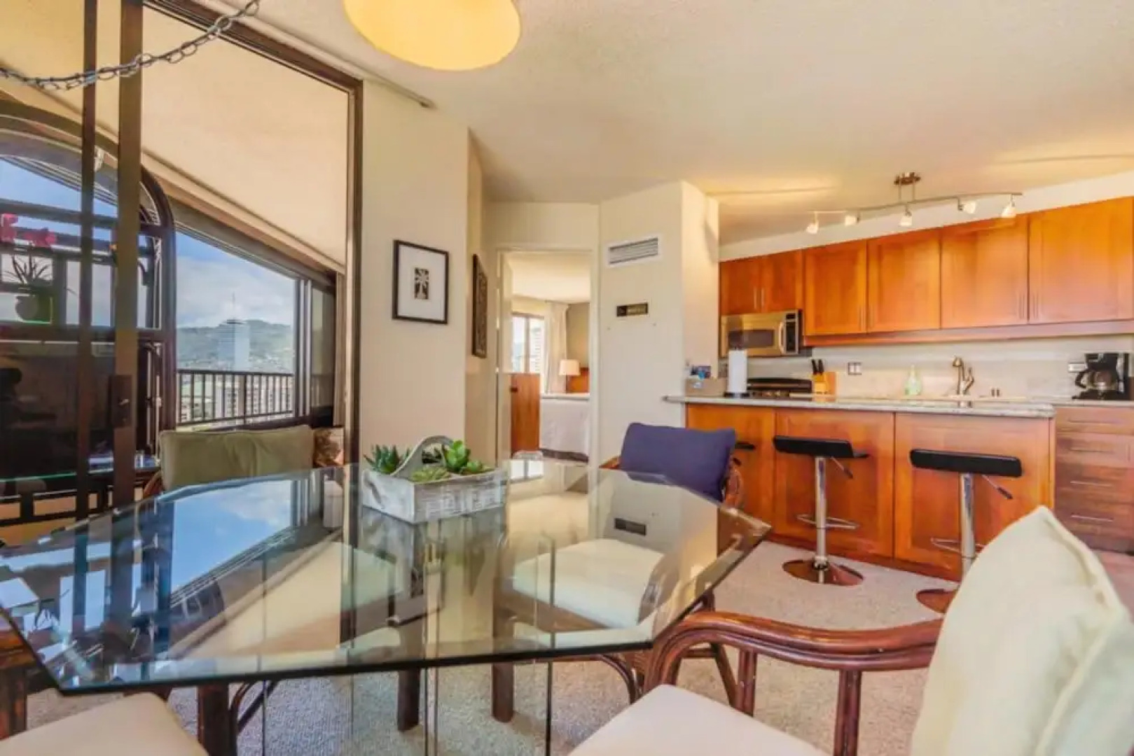 Discovery Bay Retreat