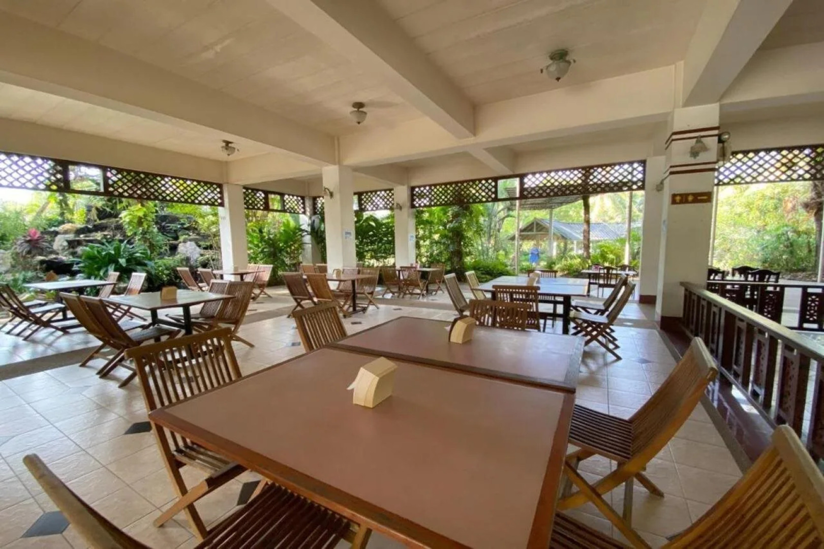 Thara Cholapruek Resort