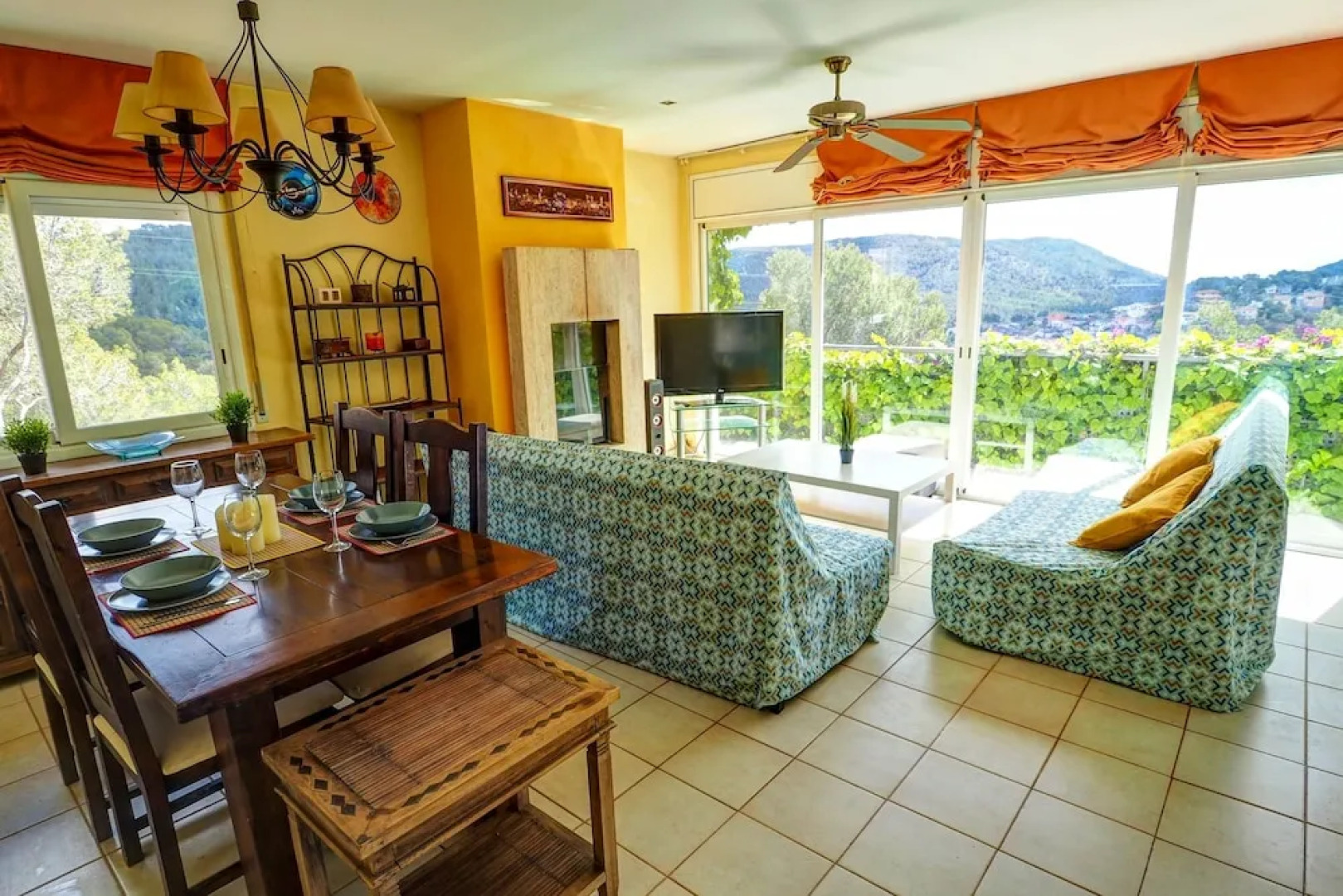 The Magic Green by Hello Apartments Sitges