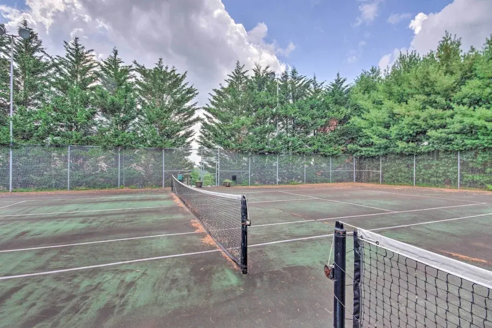 Golf, Hike & Explore: Blue Ridge Mtn Haven w/ Deck