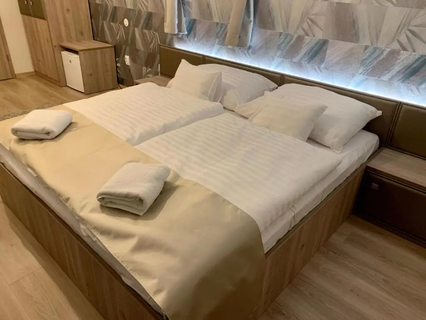 Fogadó a Két Tölgyfához