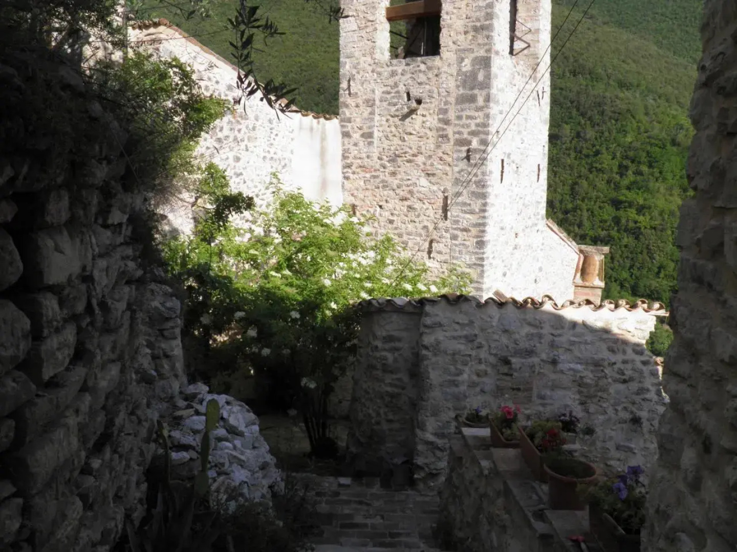 Residenza di Paese Castello del Poggio