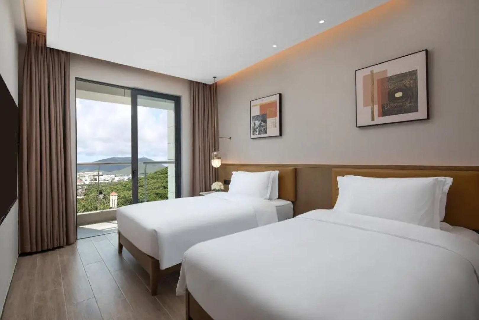 Holiday Inn Hotel and Suites Sanya Yalong Bay by IHG