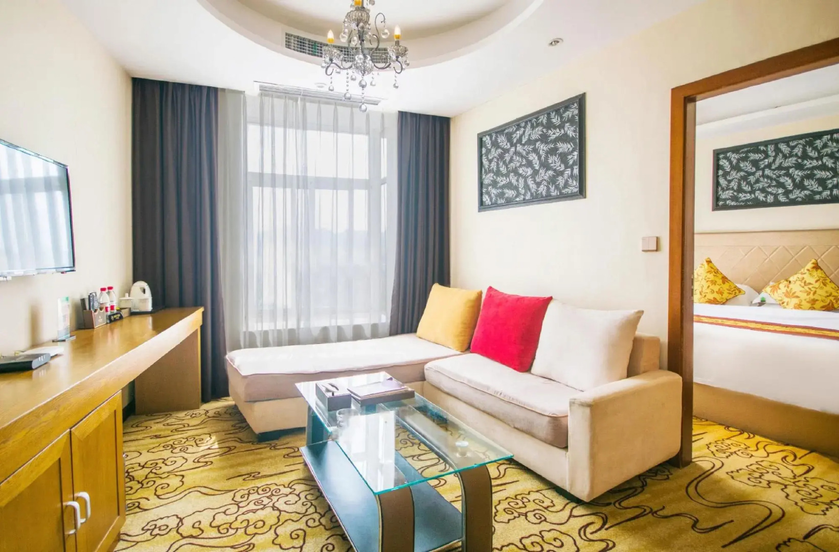 HuangGuoShuYuQuanHotel