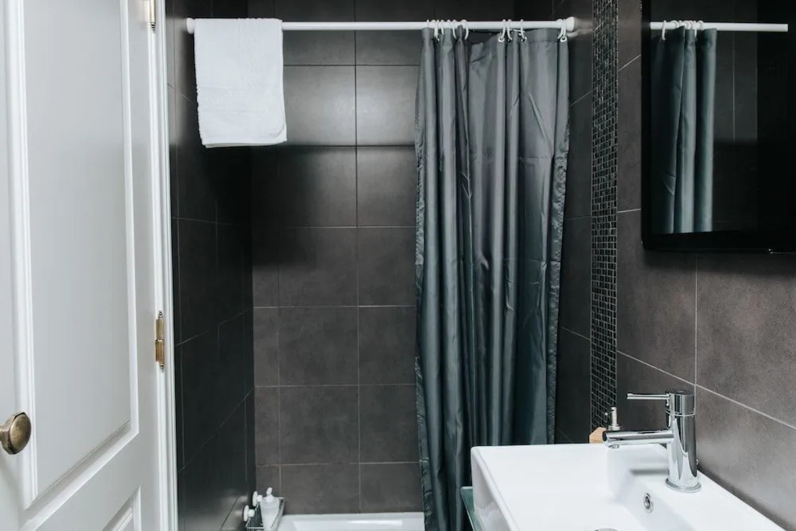 O House Ericeira Hills