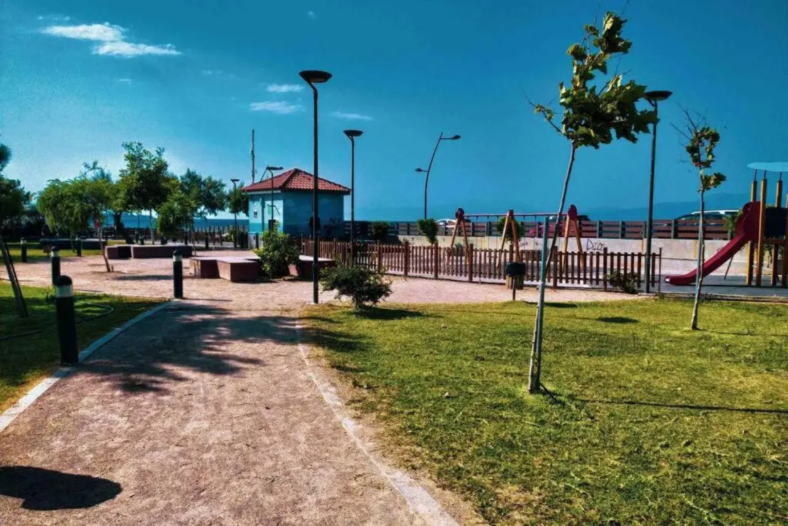 Sea View Roof Garden Apartment