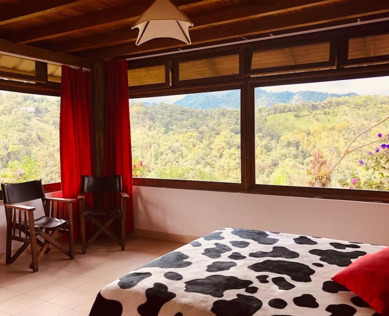 Ecollacta - Elegant Homes in Private Ecological Property