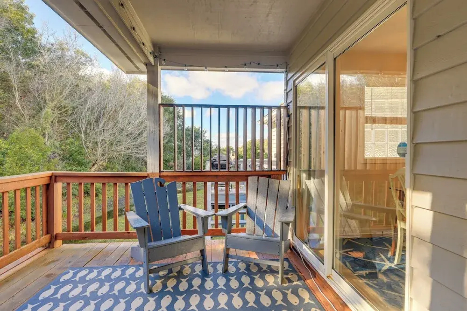 Well-equipped Emerald Isle Townhome: Pets Welcome!