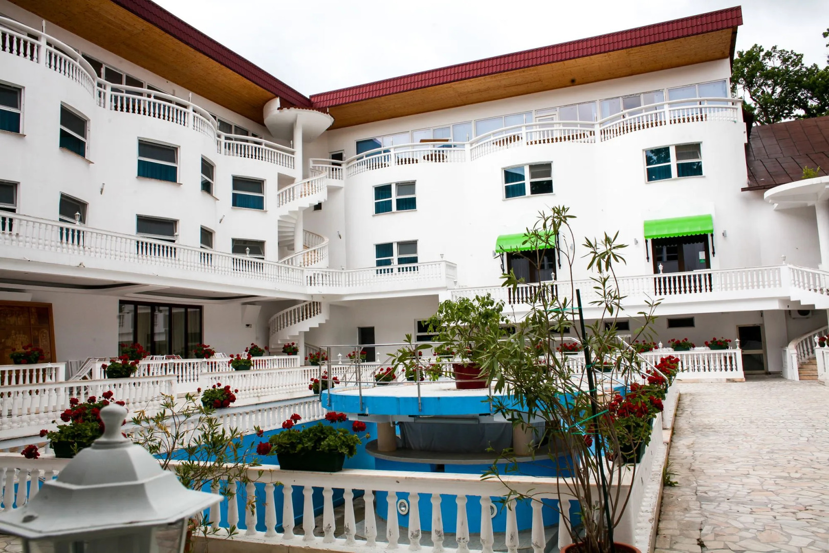 Complex Turistic Cornul Vanatorului