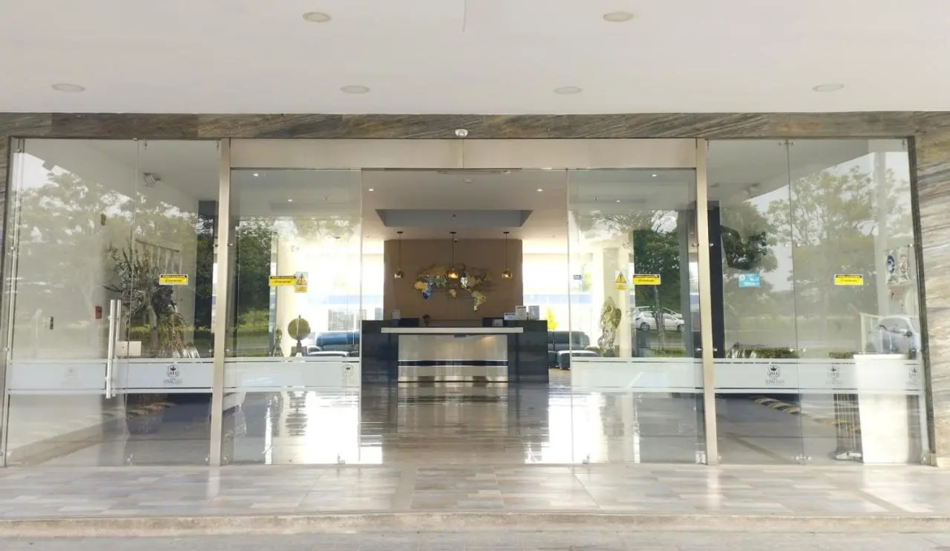 Hotel Real Elim International