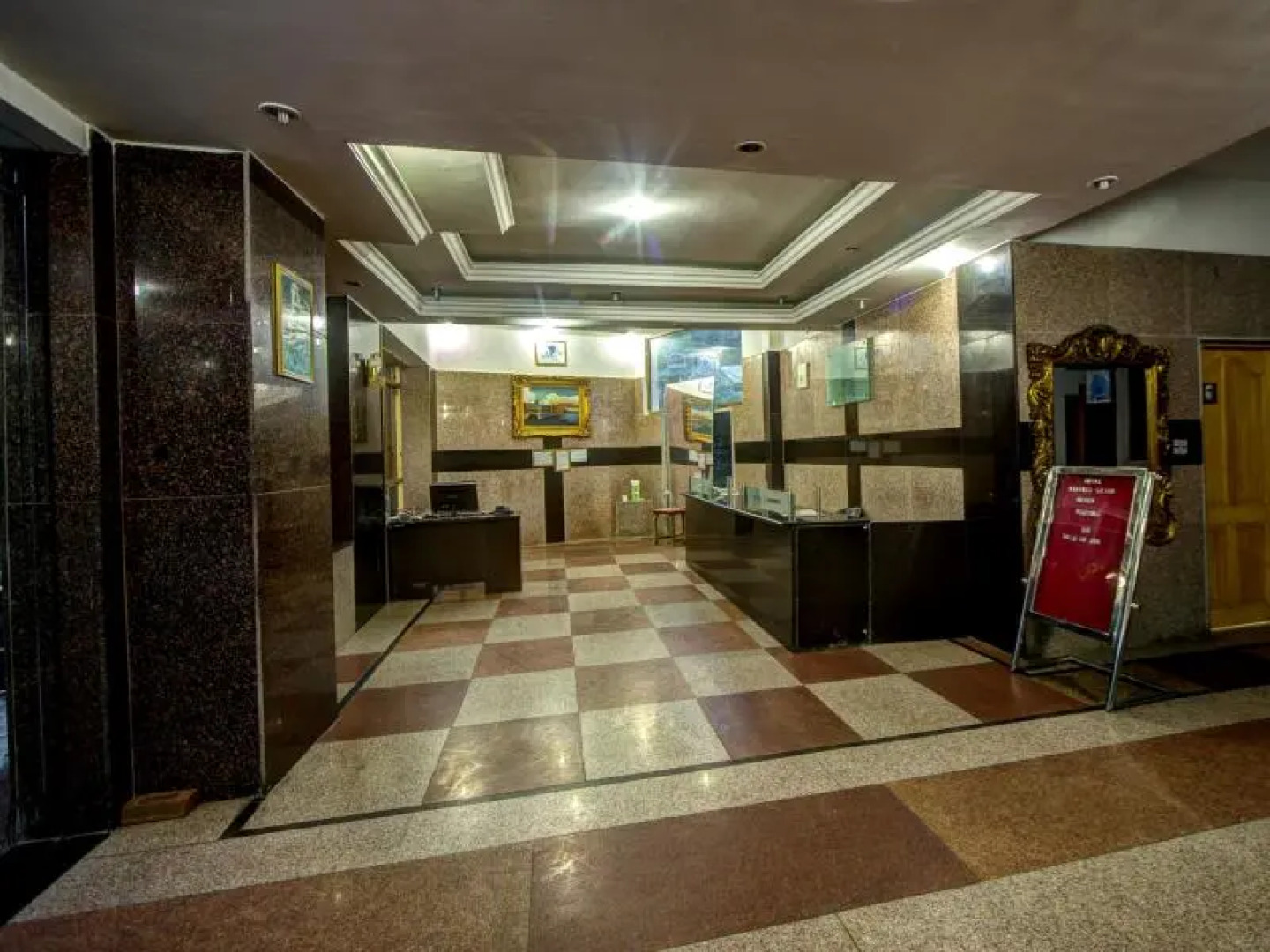 Hotel Kalinga Grand