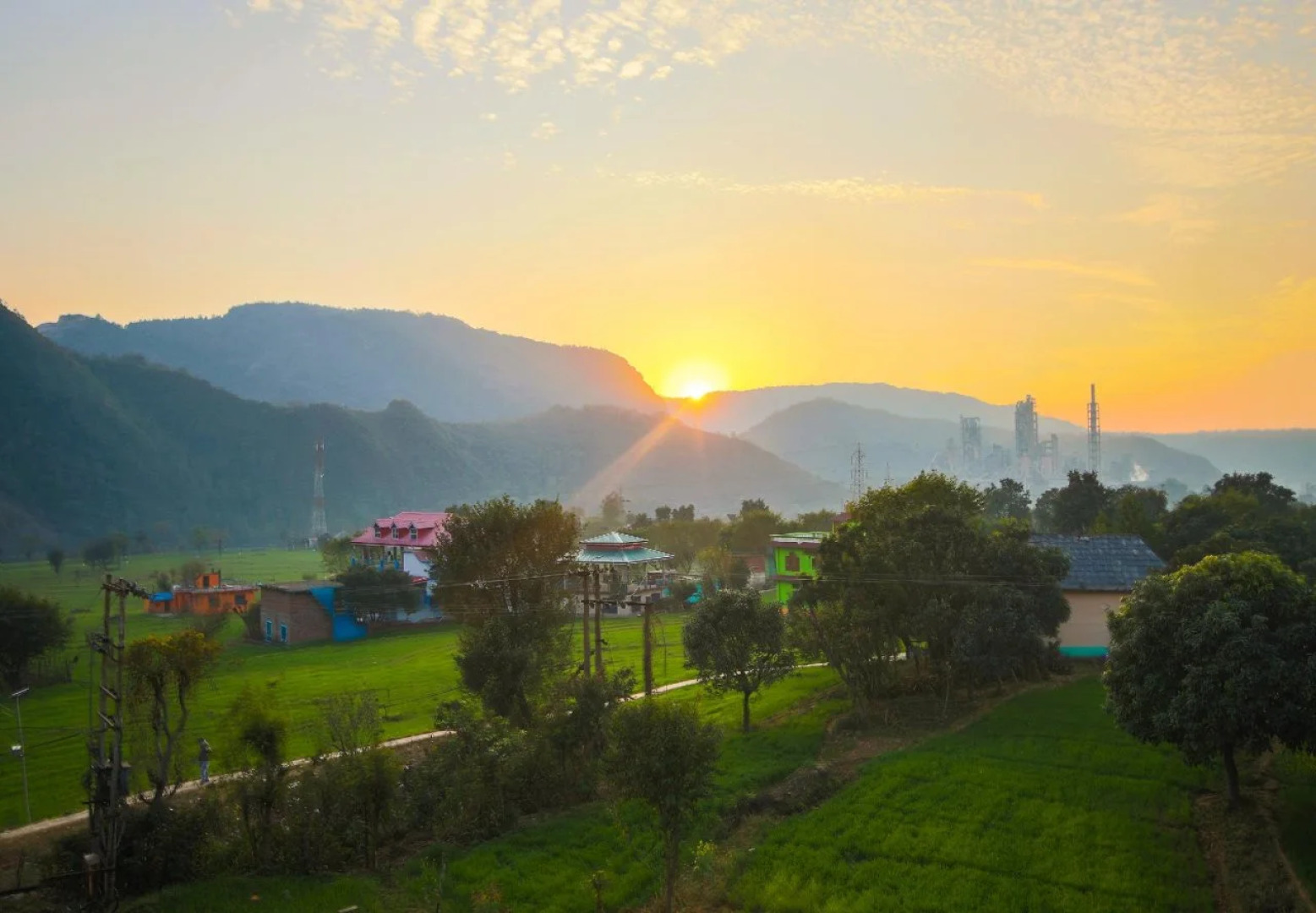 Mid Way Resort by OYO Rooms