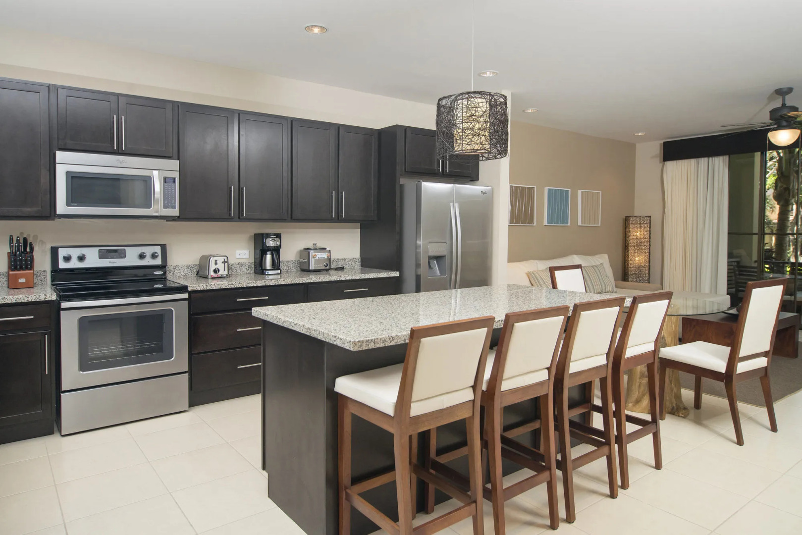 Coco Breeze Residence