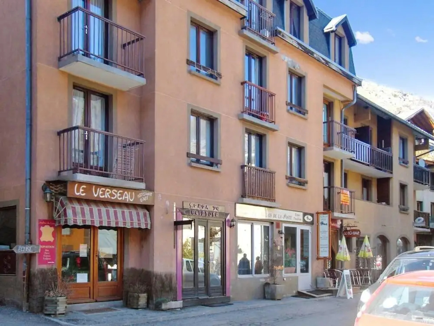 Apartment With one Bedroom in Aiguilles, With Wonderful Mountain View