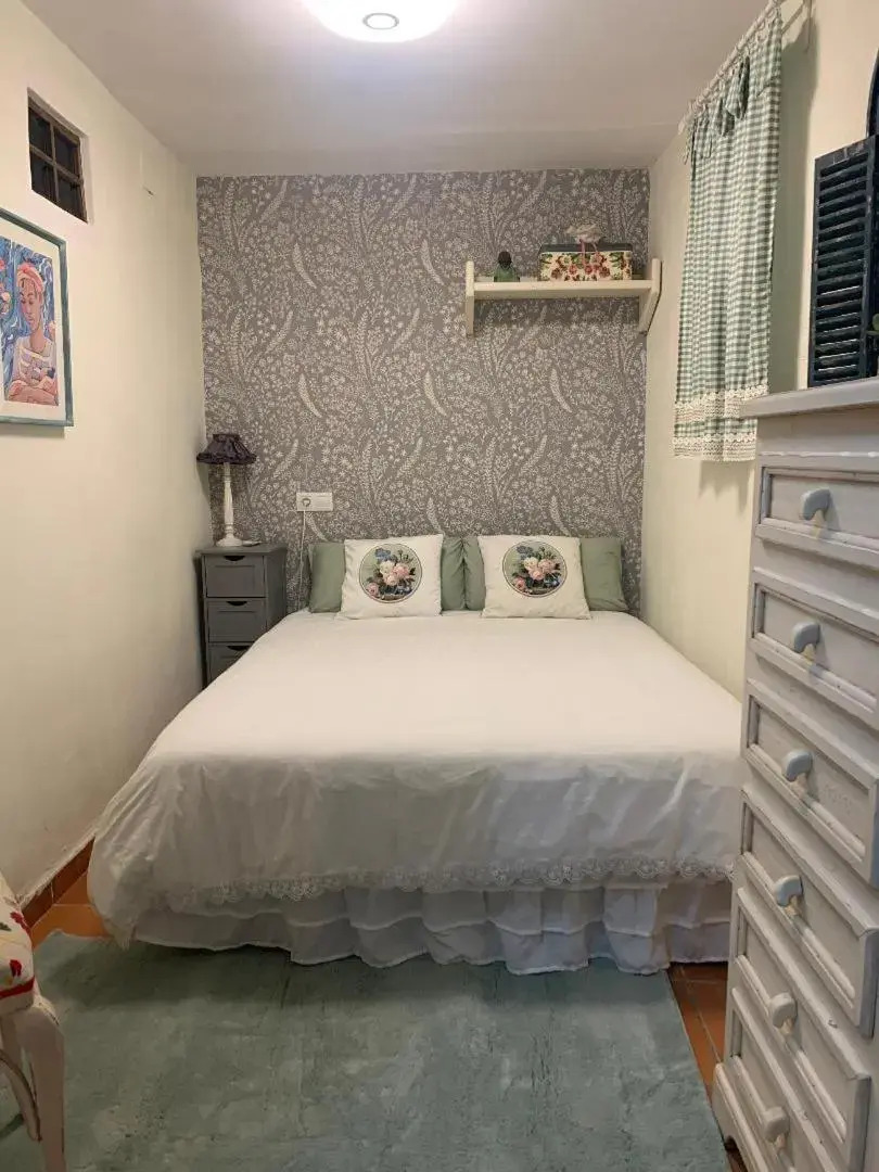 Cueva Colorin Alloza.