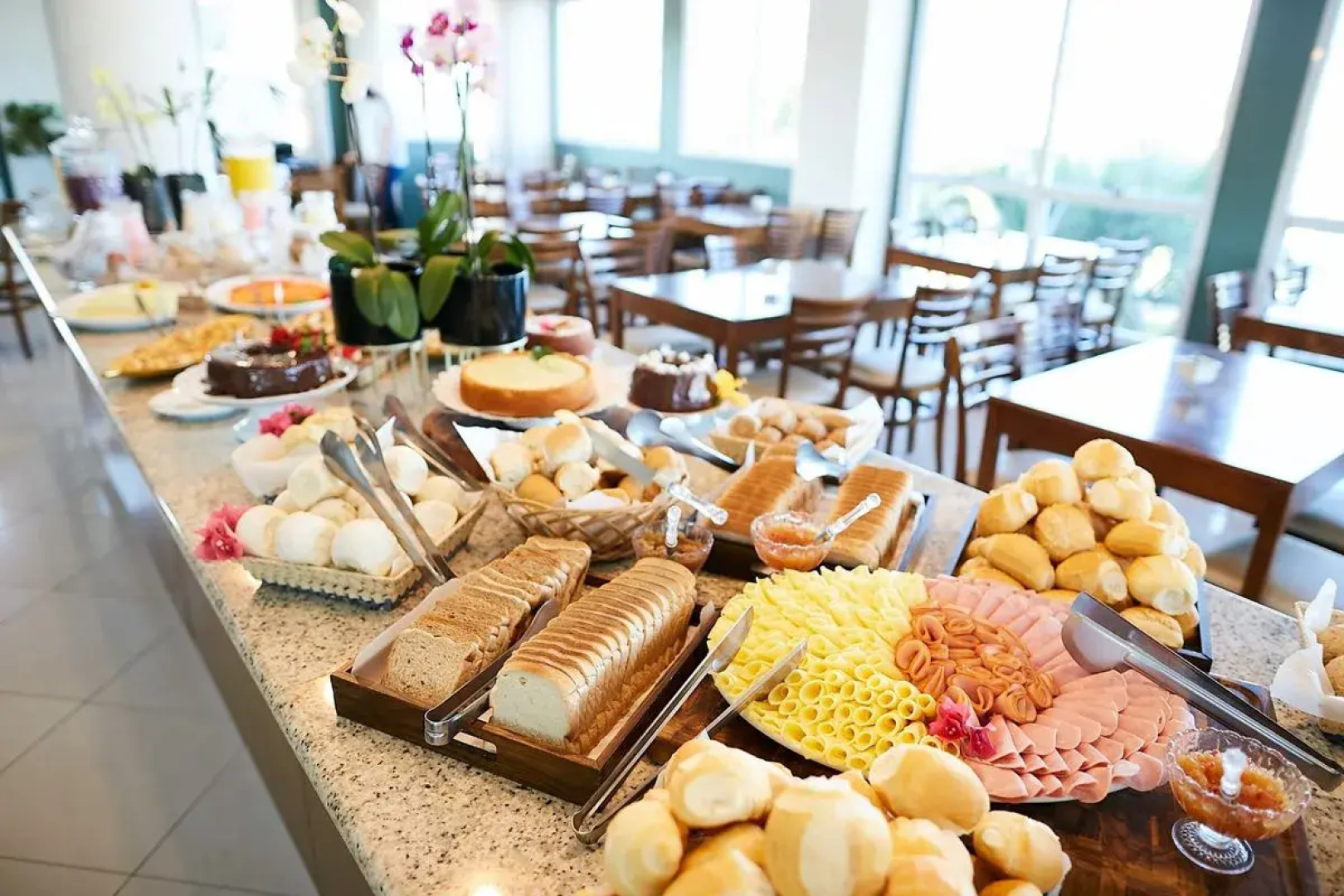 Oceania Park Hotel Spa & Convention Center