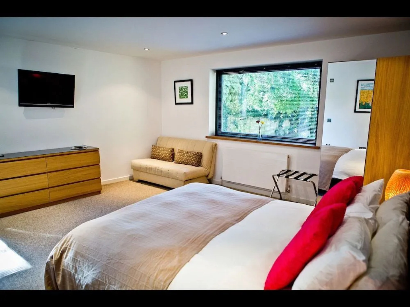 The Cedars Bed & Breakfast