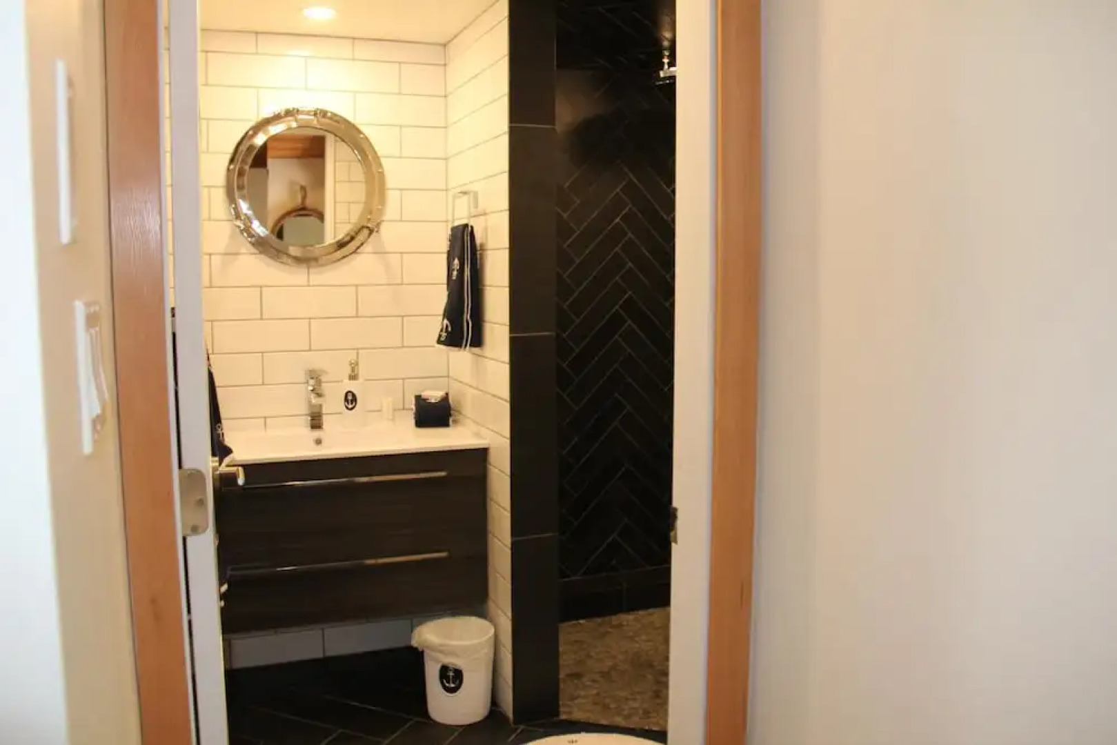 Little Bear Garden View Jean Marie Suite