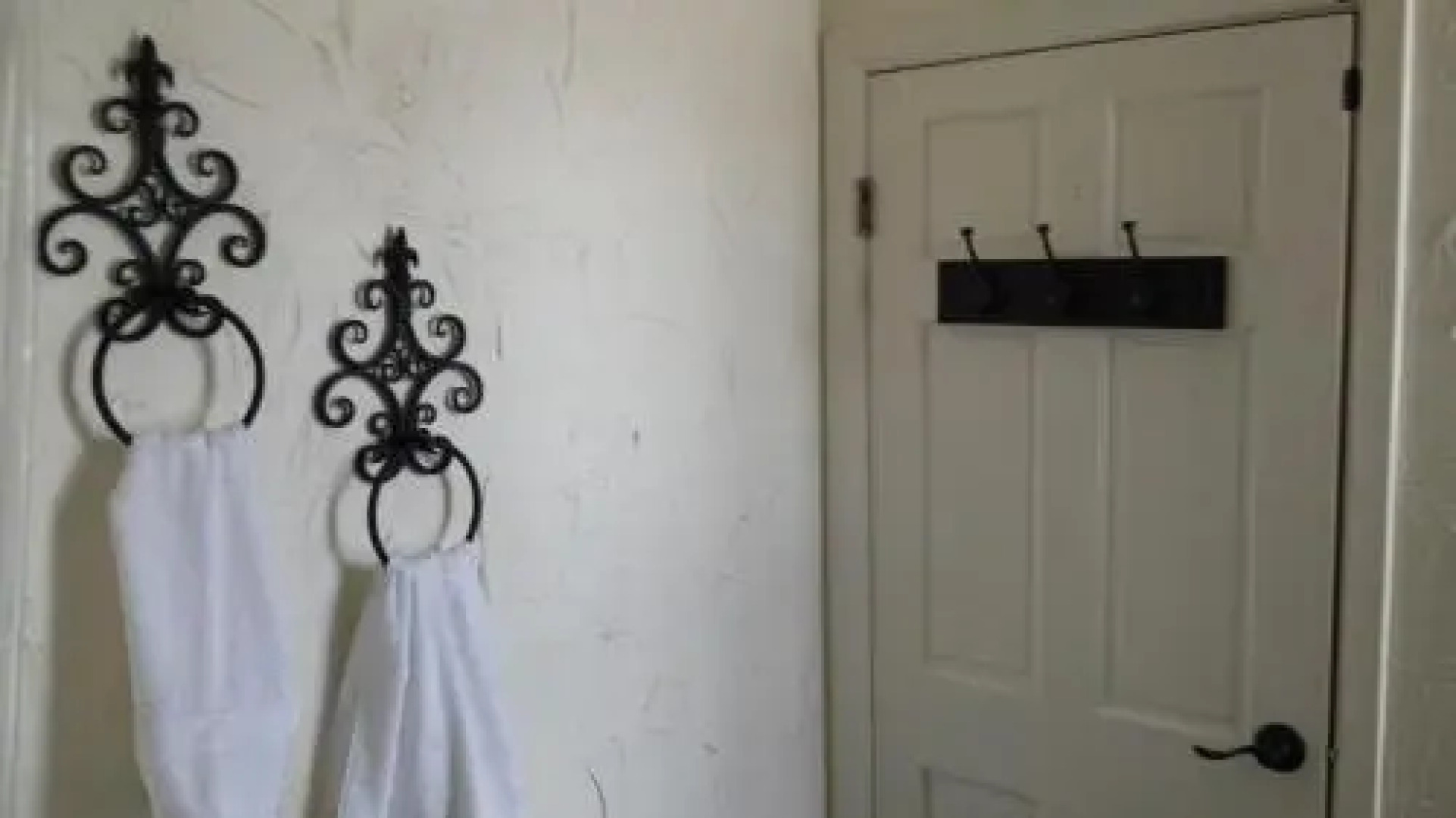 Yellowstone House of the Three Bears