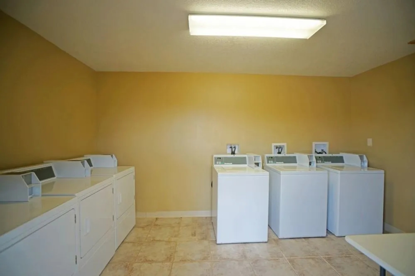 Eagle Inn and Suites Dilley