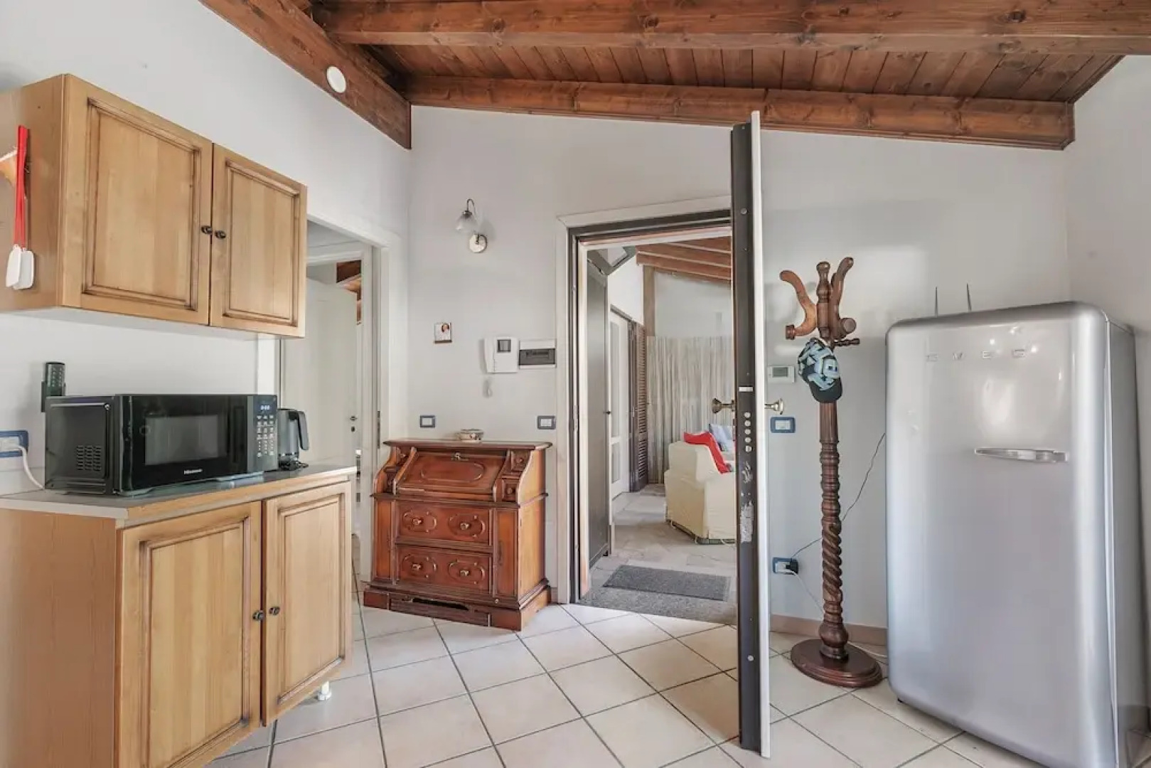 La Maison Dans Le Jardin