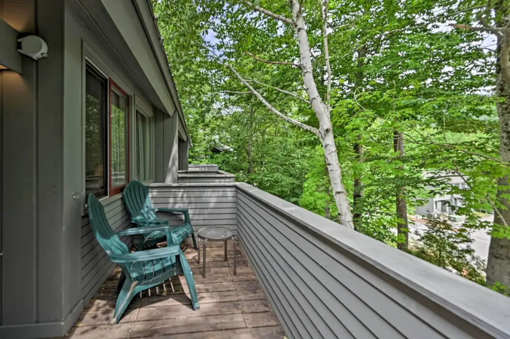 Village of Loon Mtn Condo w/ Fireplace & Balcony!