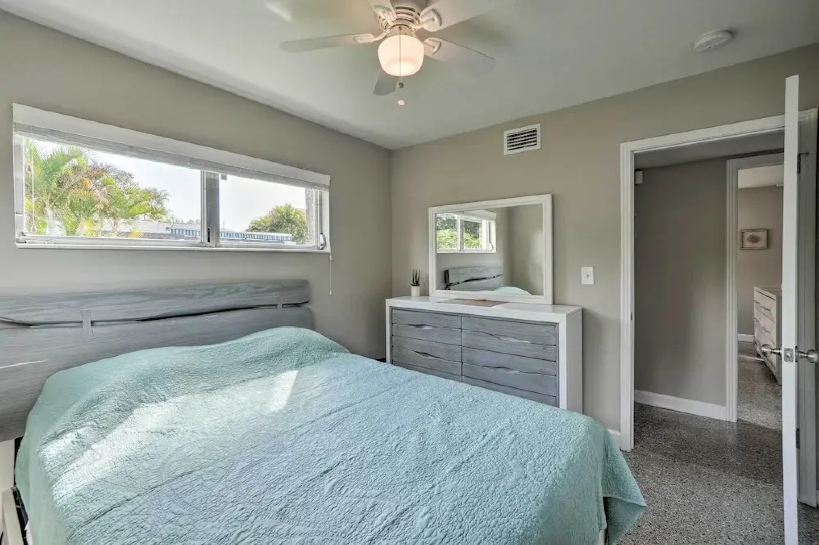 Tampa Home Near Boat Ramp ~ 10 Mi to Dtwn!