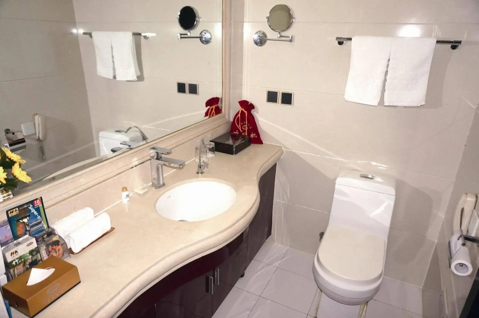 Jingzhou International Hotel