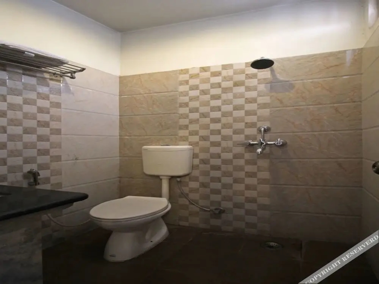 Hotel Raj by OYO Rooms