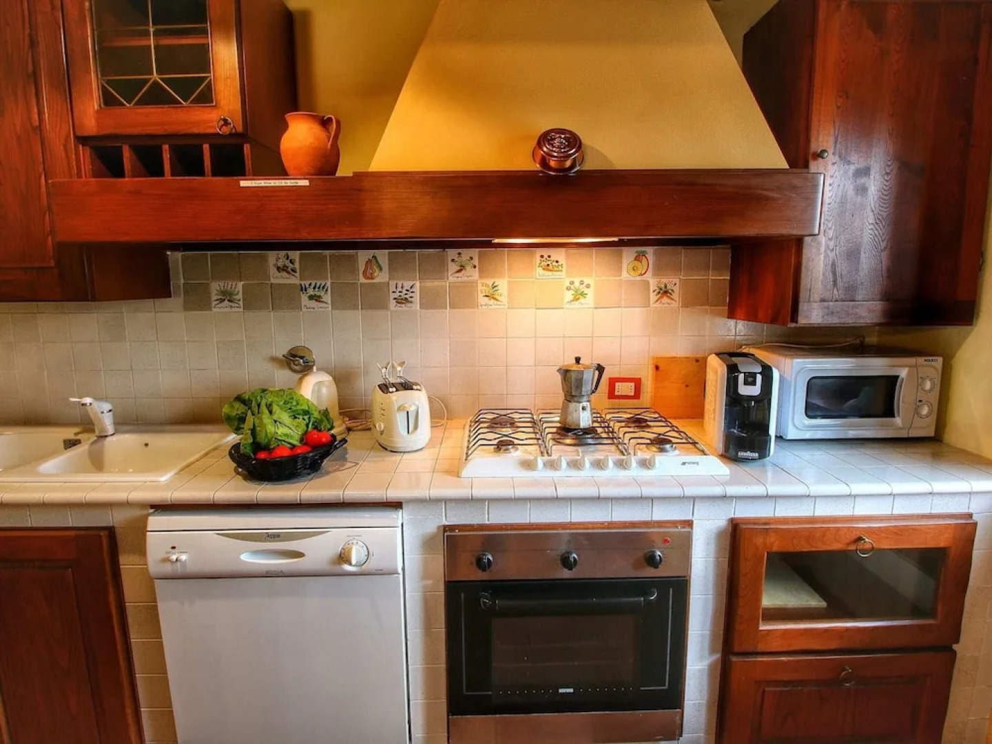 Escape to Vineyards, Elba