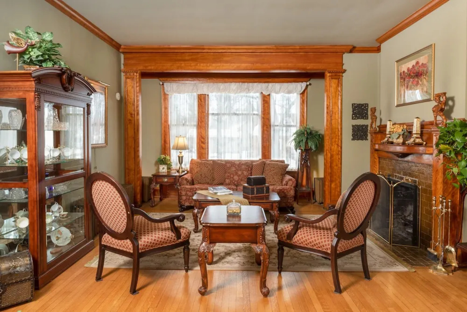 Honeybee Inn Bed & Breakfast