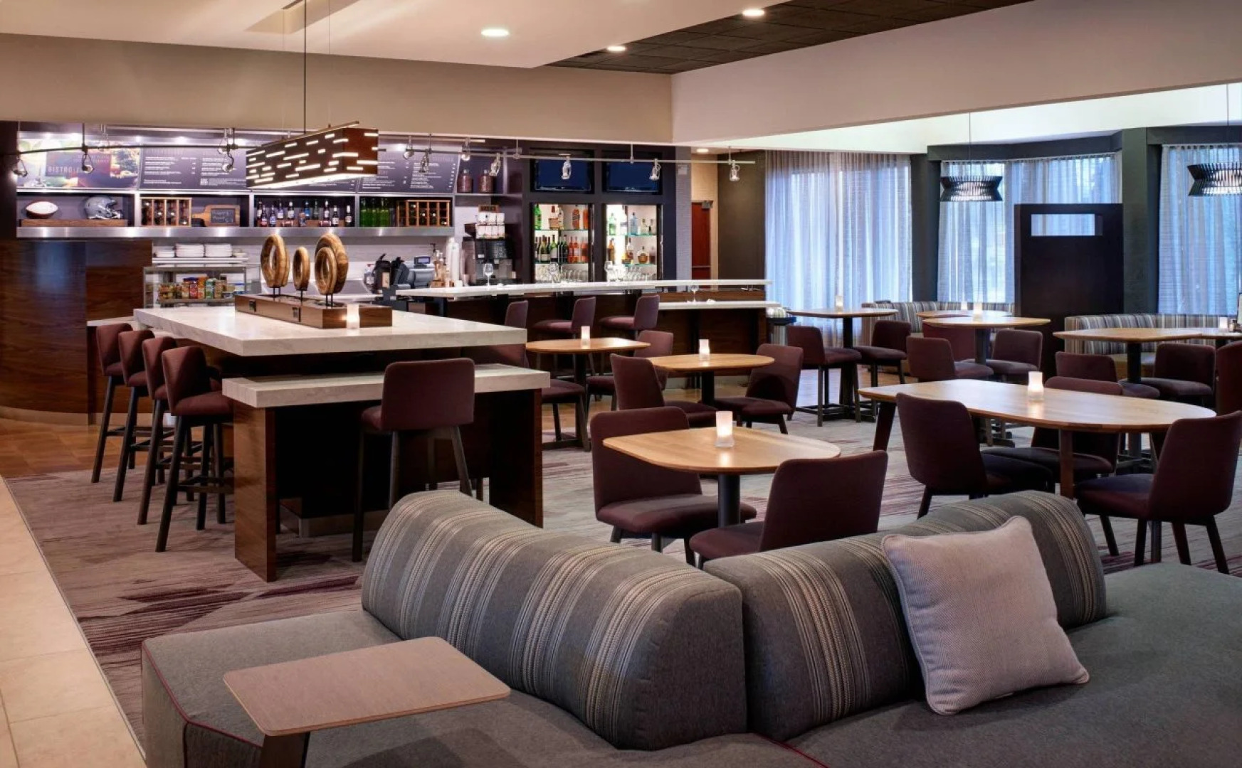 Courtyard by Marriott Detroit Metropolitan Airport Romulus