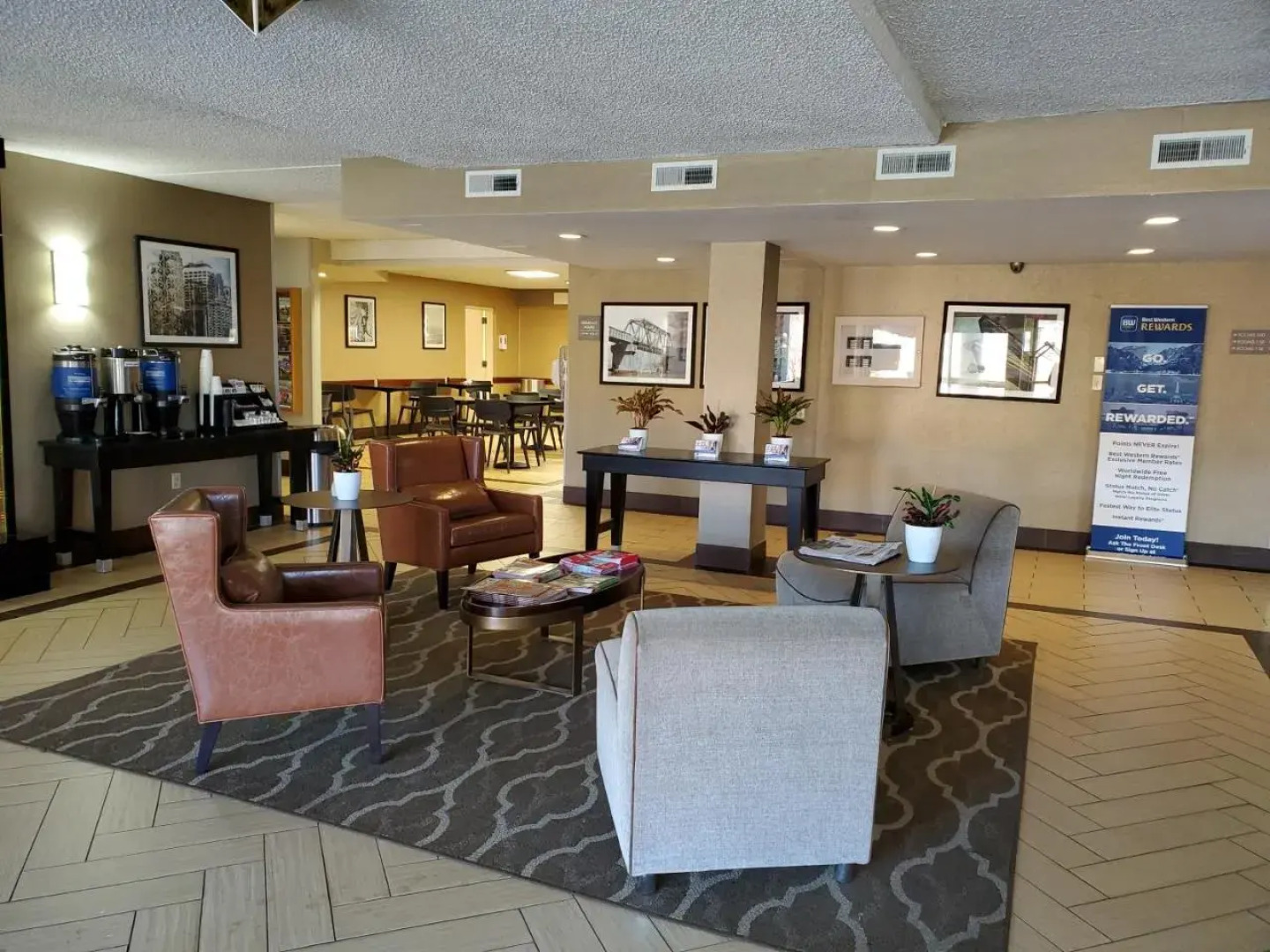 Capital Plaza Inn & Suites Harrisburg