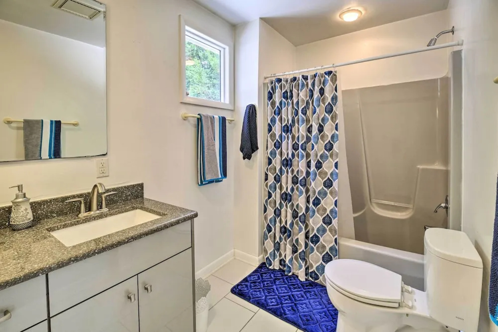 Lovely Blacksburg Hideaway < 1 Mi to Virginia Tech