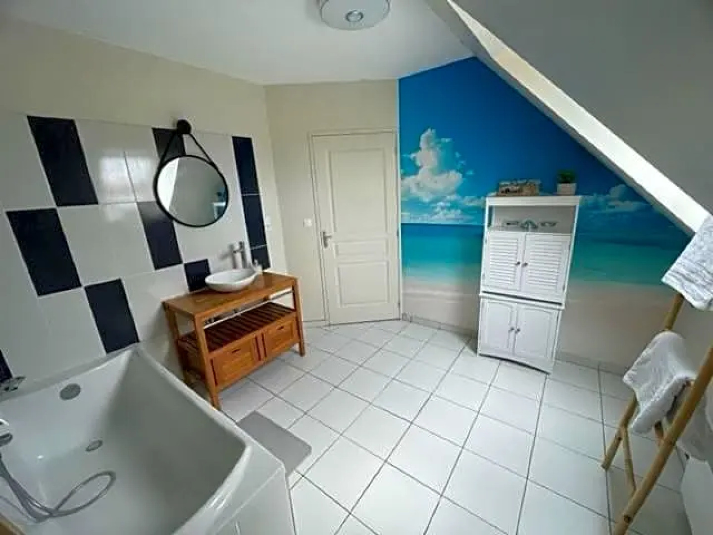 Aux Portes du Circuit