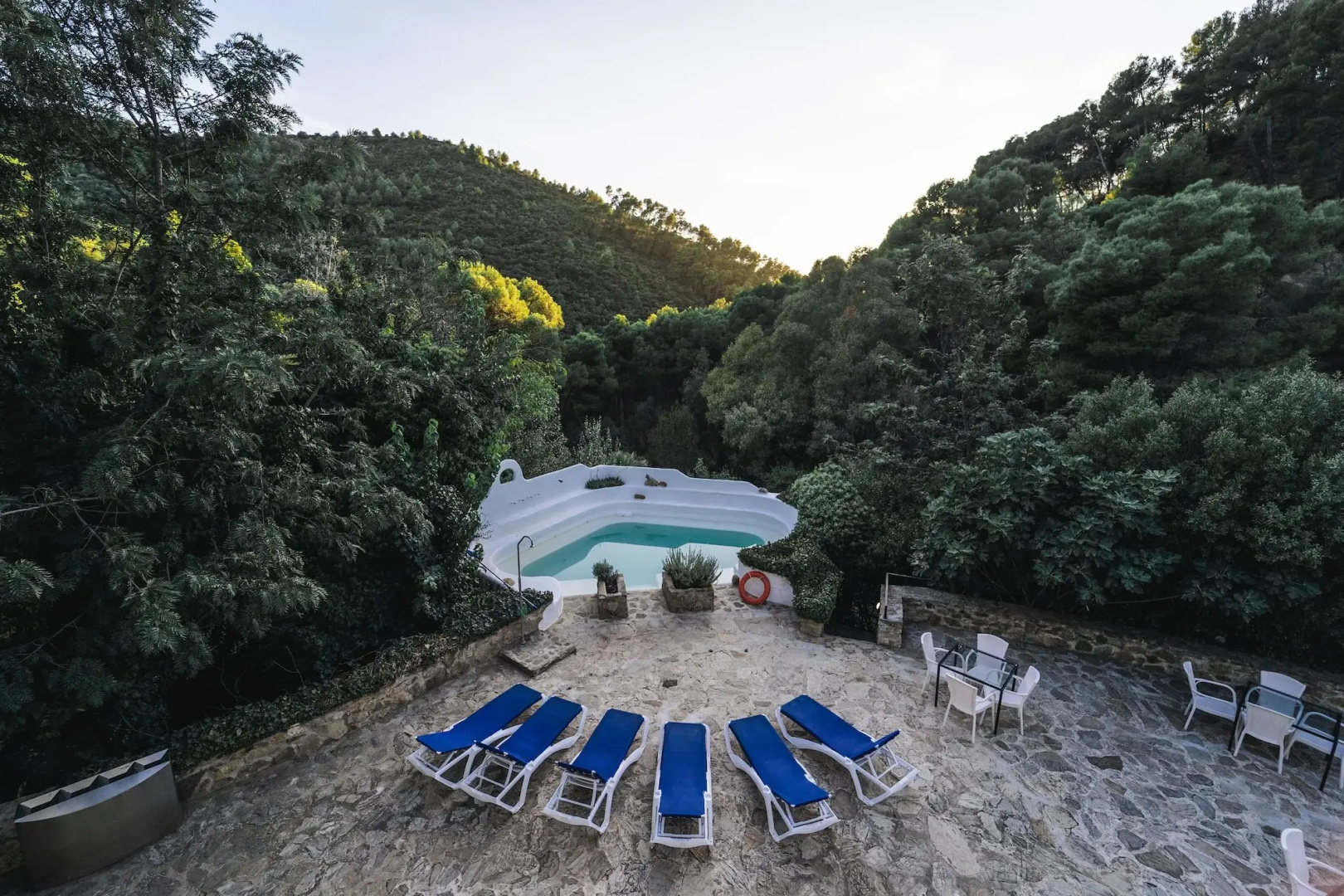 Hotel Humaina