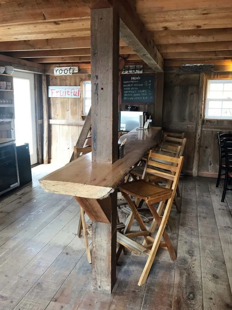 Shinn Estate Vineyards and Farmhouse