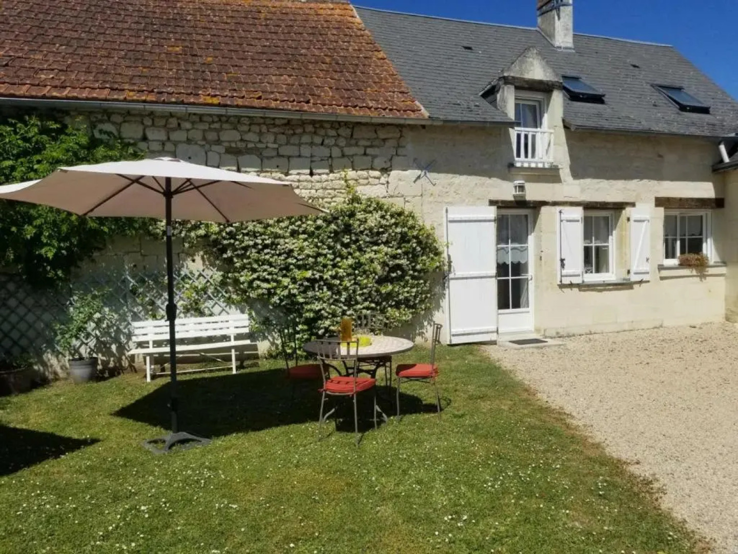 Gîte Savigny-en-Véron, 3 pièces, 4 personnes - FR-1-381-209