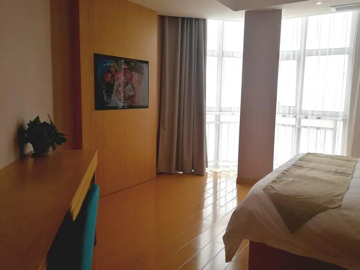 GreenTree Inn Tongling City ZonGYAng County Qishan Road People's Hospital