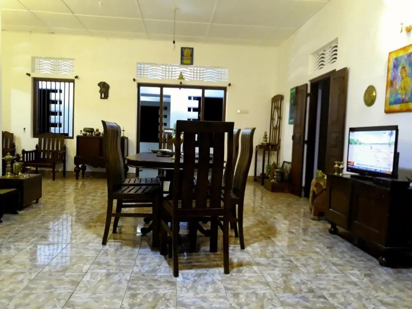 Cinnamon Estate Villa