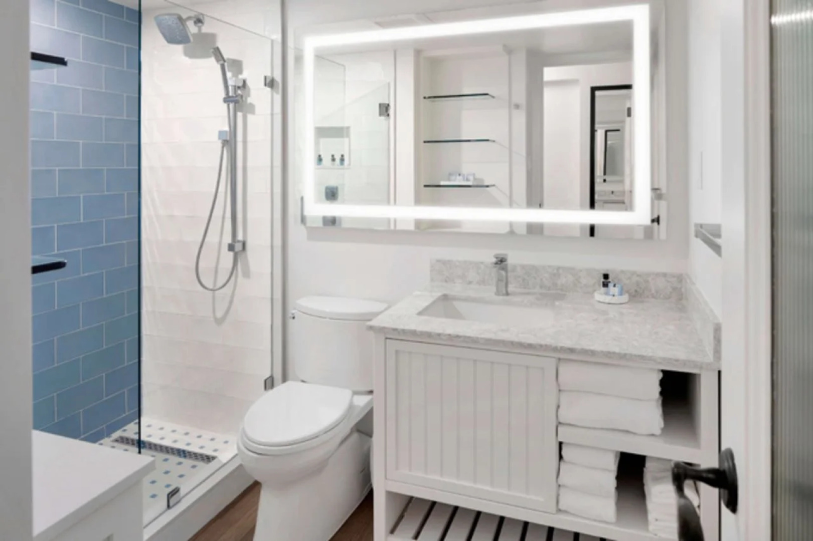 Jupiter Beach Resort & Spa