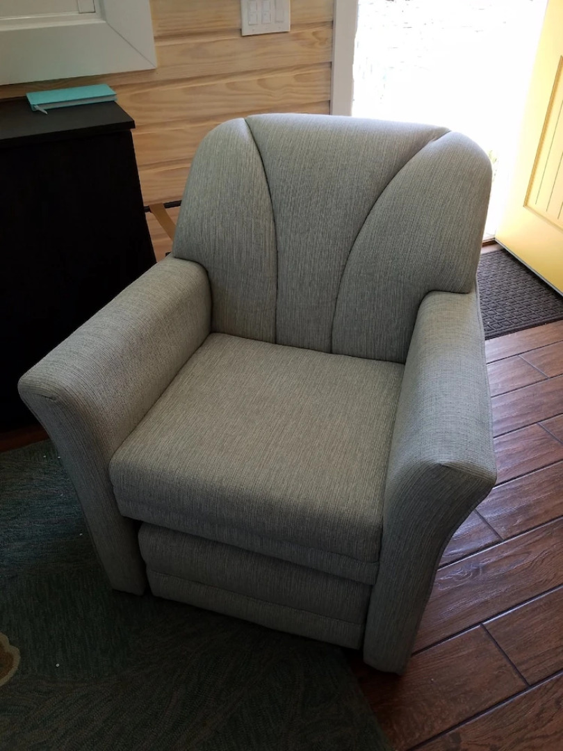 6West Beach Cottages