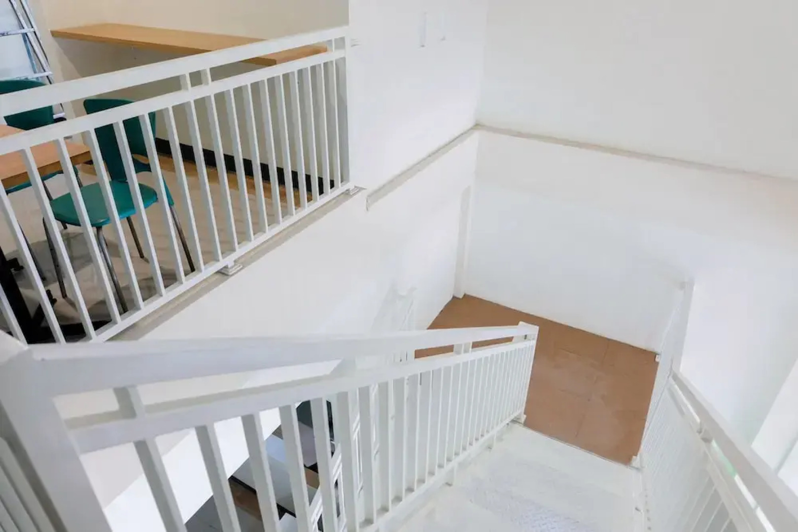 Oyo 1247 Antosa Family Residence